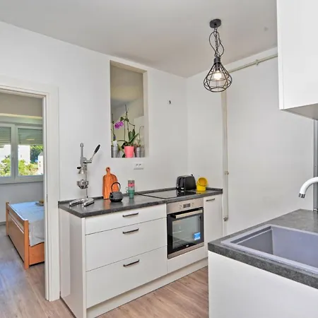 Elda 2144 Apartamento